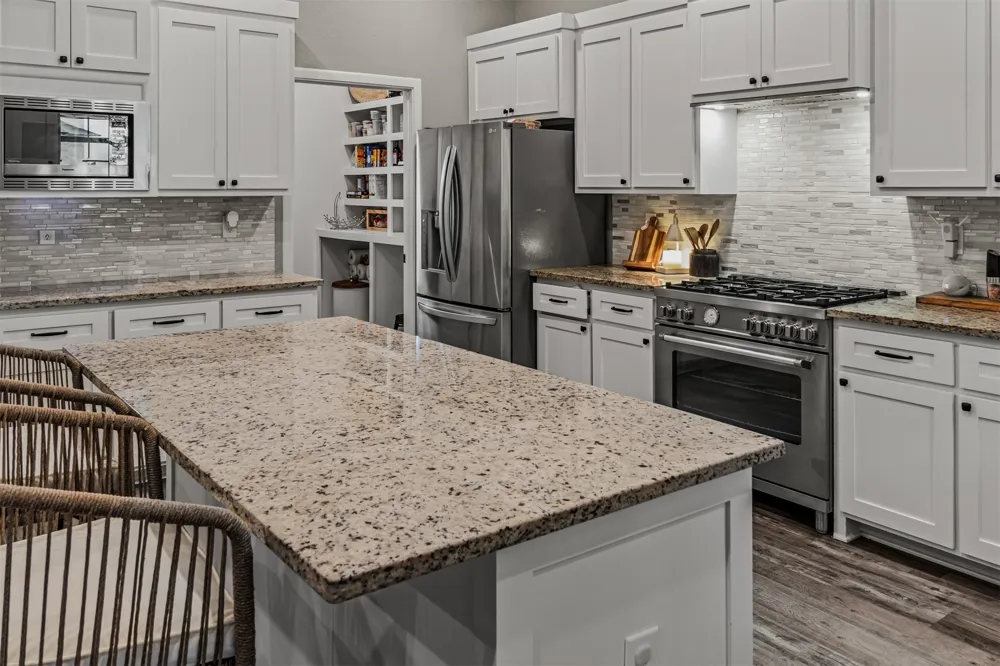 107 Private Road 6305 Mineola, TX 75773