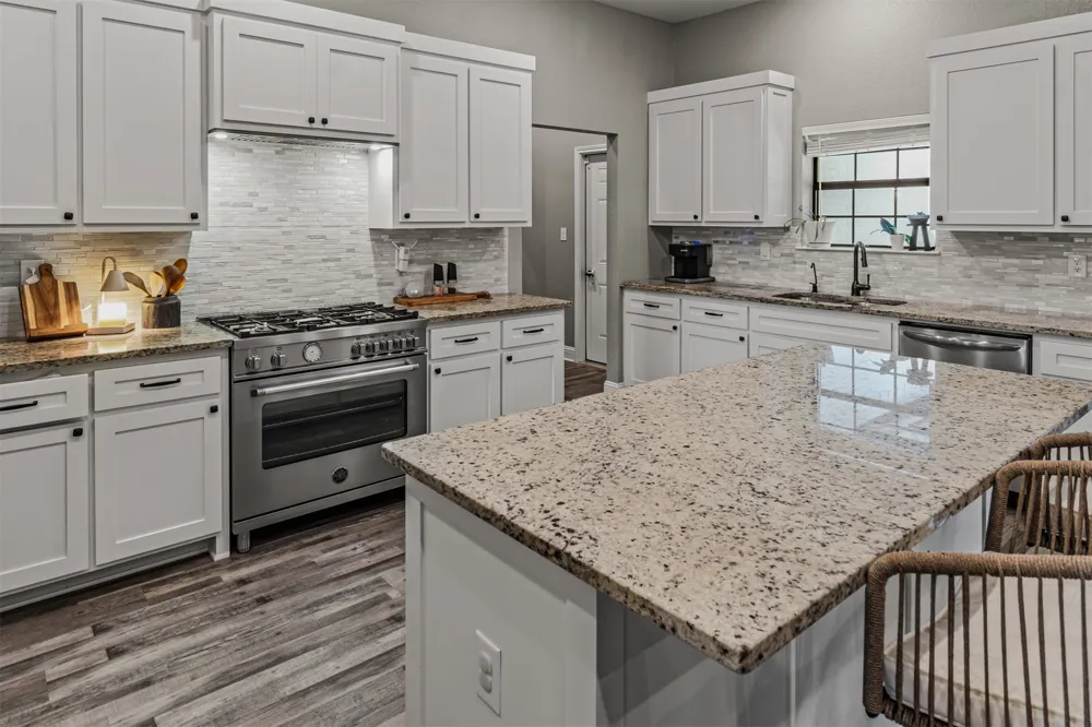 107 Private Road 6305 Mineola, TX 75773