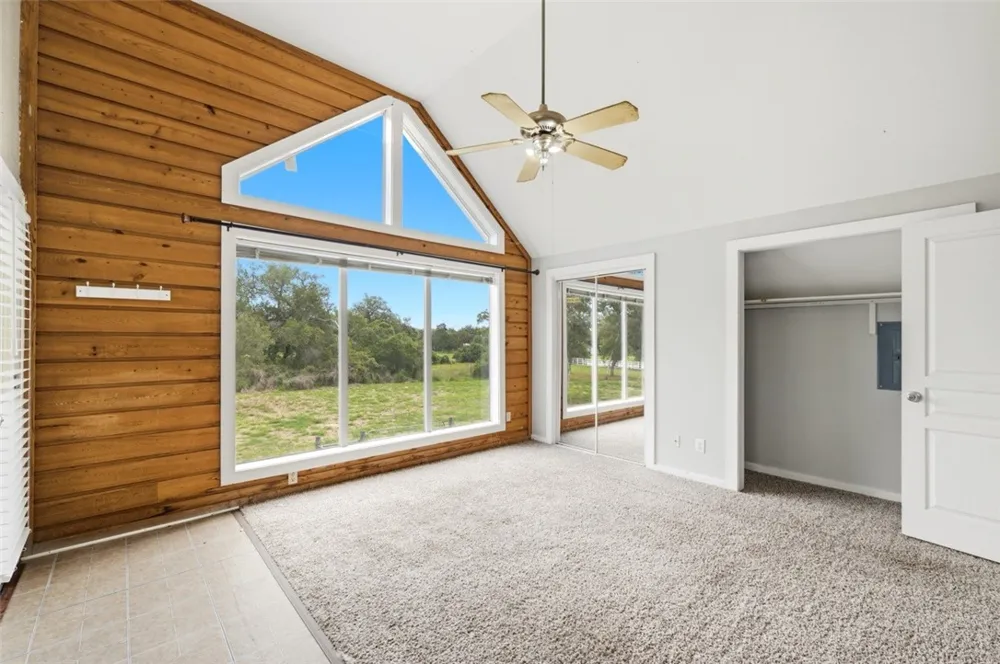 392 Winding Way Drive E Victoria, TX 77905