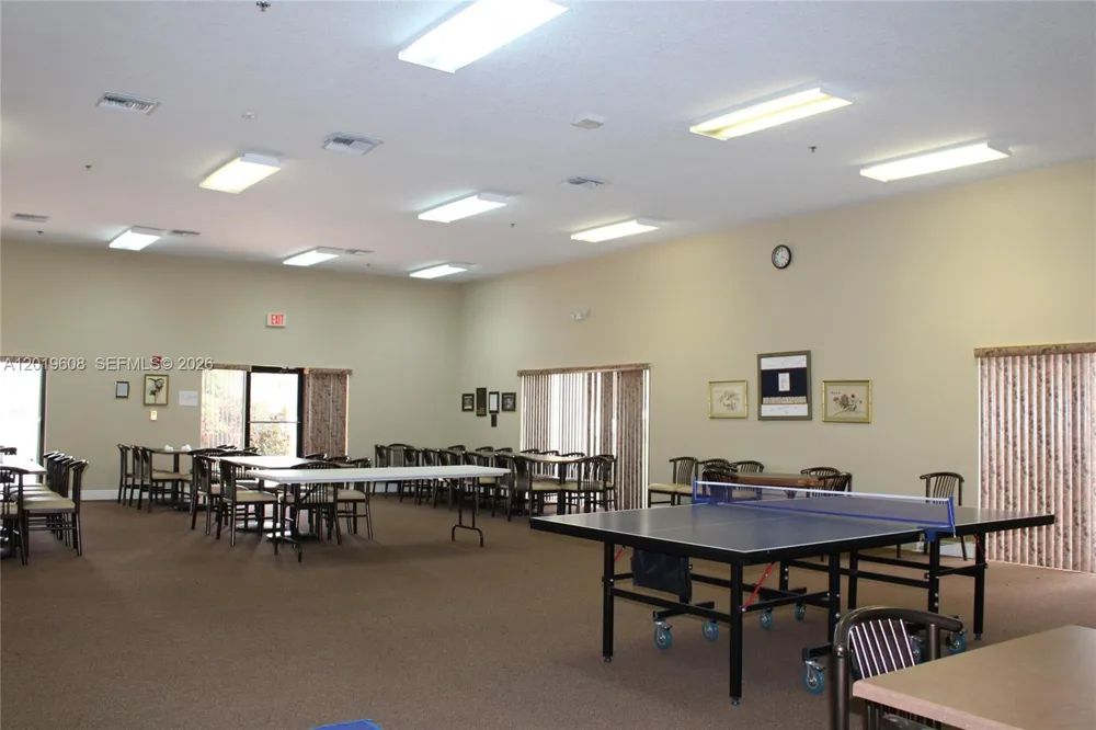 8120 SW 24th St #314 North Lauderdale, FL 33068
