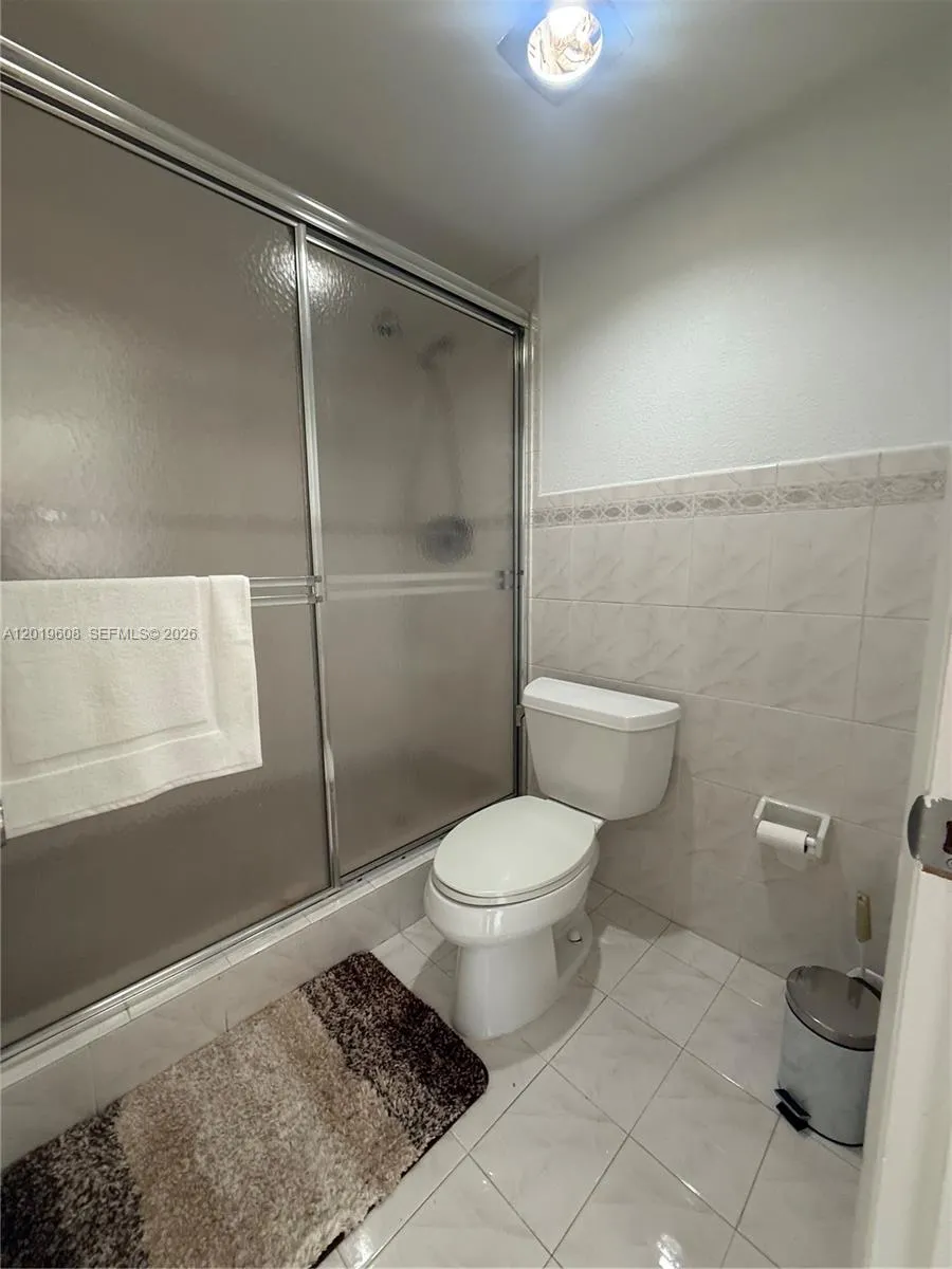 8120 SW 24th St #314 North Lauderdale, FL 33068