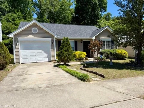 4616 Mallard Creek Drive