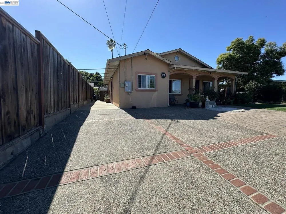 29 DELTA DR Bay Point, CA 94565