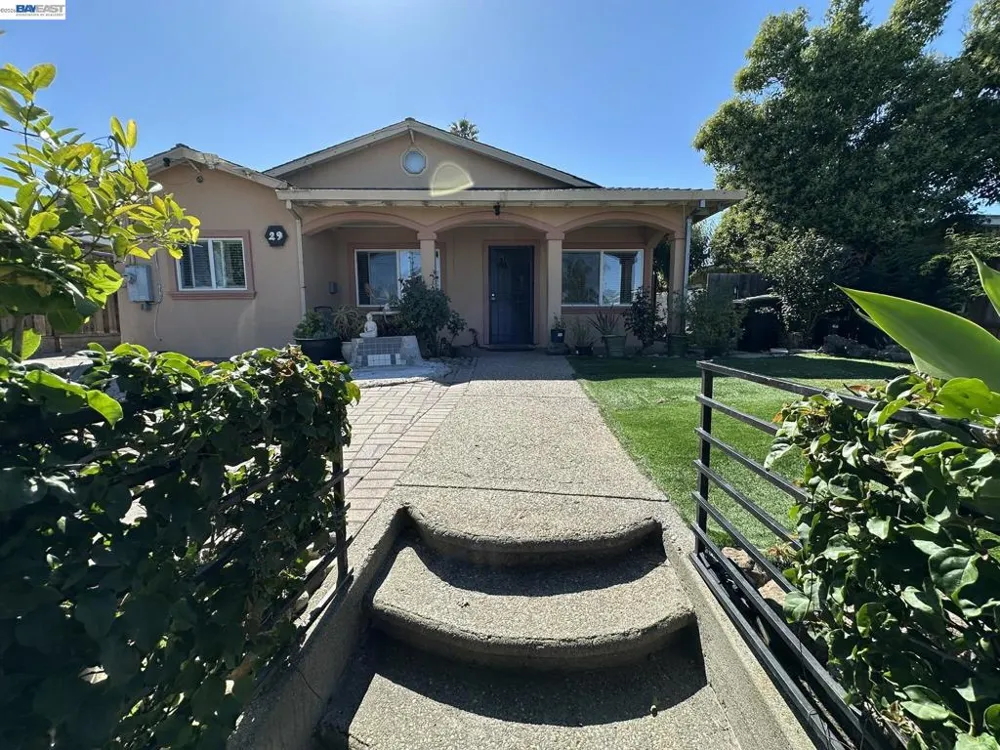 29 DELTA DR Bay Point, CA 94565