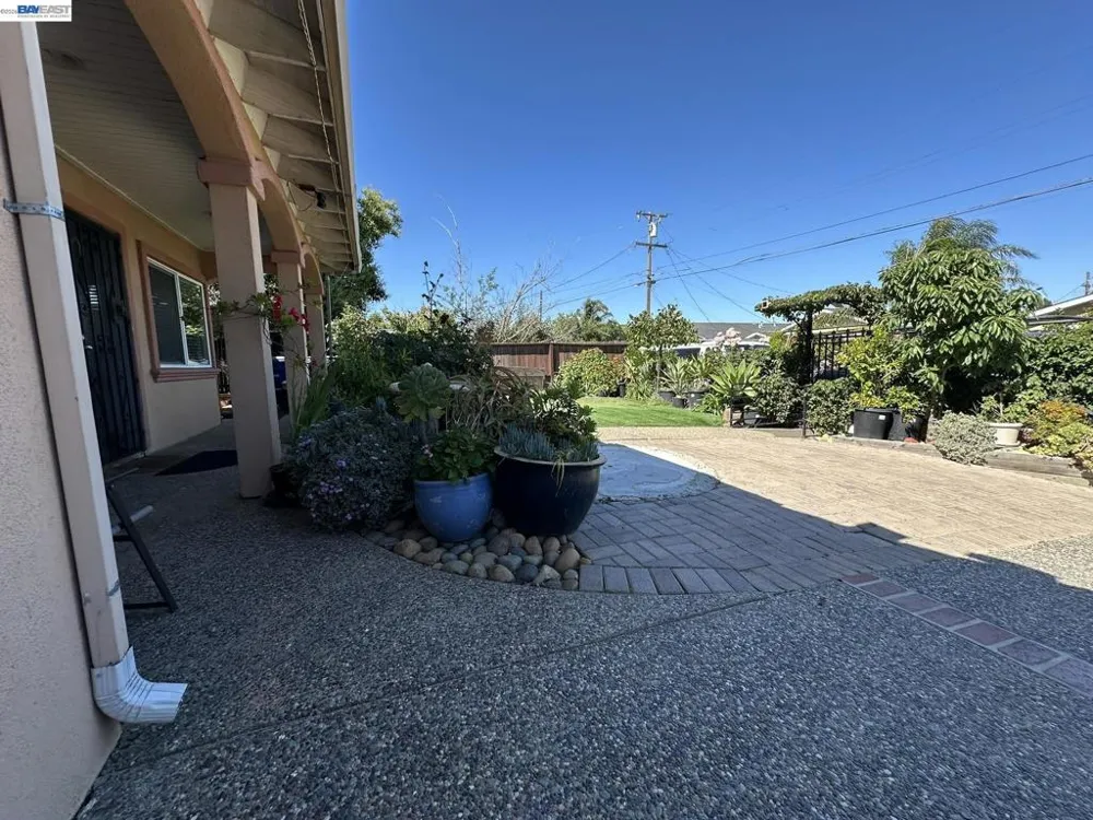 29 DELTA DR Bay Point, CA 94565