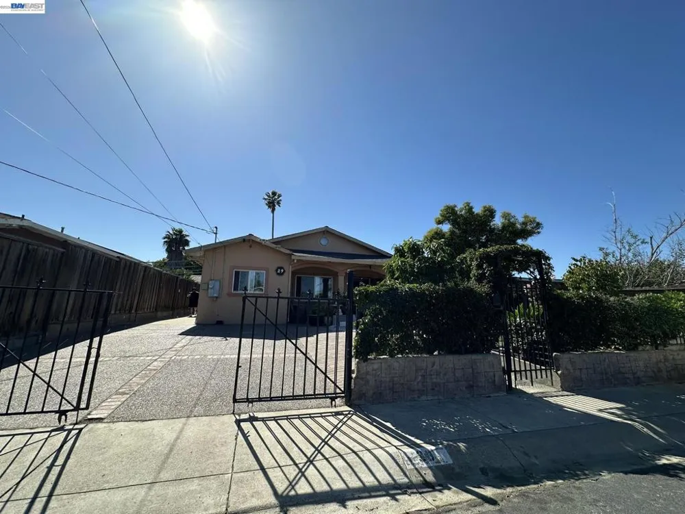 29 DELTA DR Bay Point, CA 94565