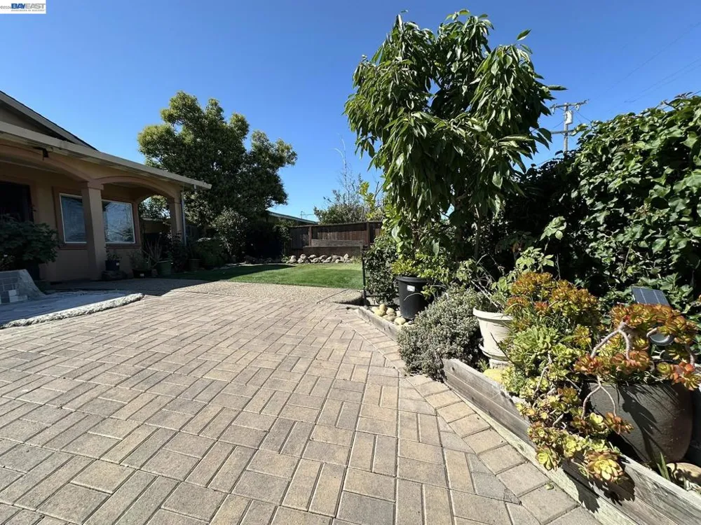 29 DELTA DR Bay Point, CA 94565