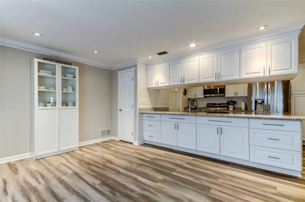 1846 ELMHURST DRIVE Clearwater, FL 33765