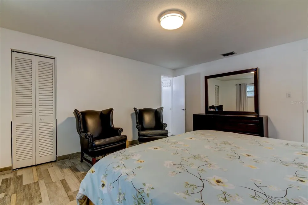 1846 ELMHURST DRIVE Clearwater, FL 33765