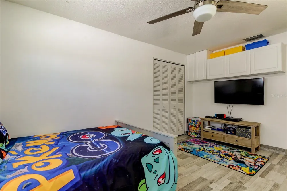 1846 ELMHURST DRIVE Clearwater, FL 33765