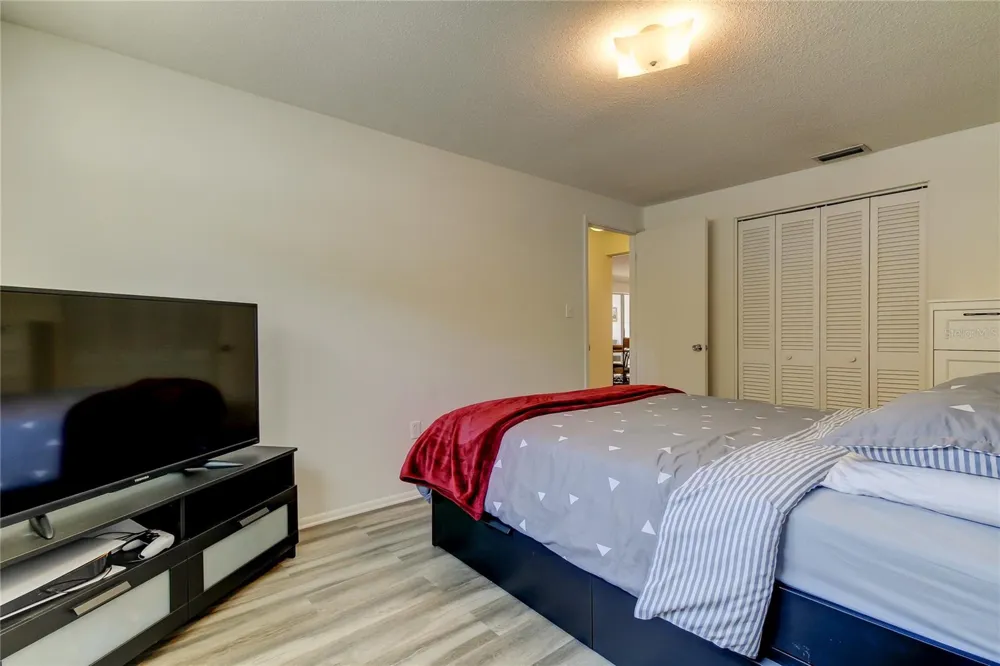 1846 ELMHURST DRIVE Clearwater, FL 33765