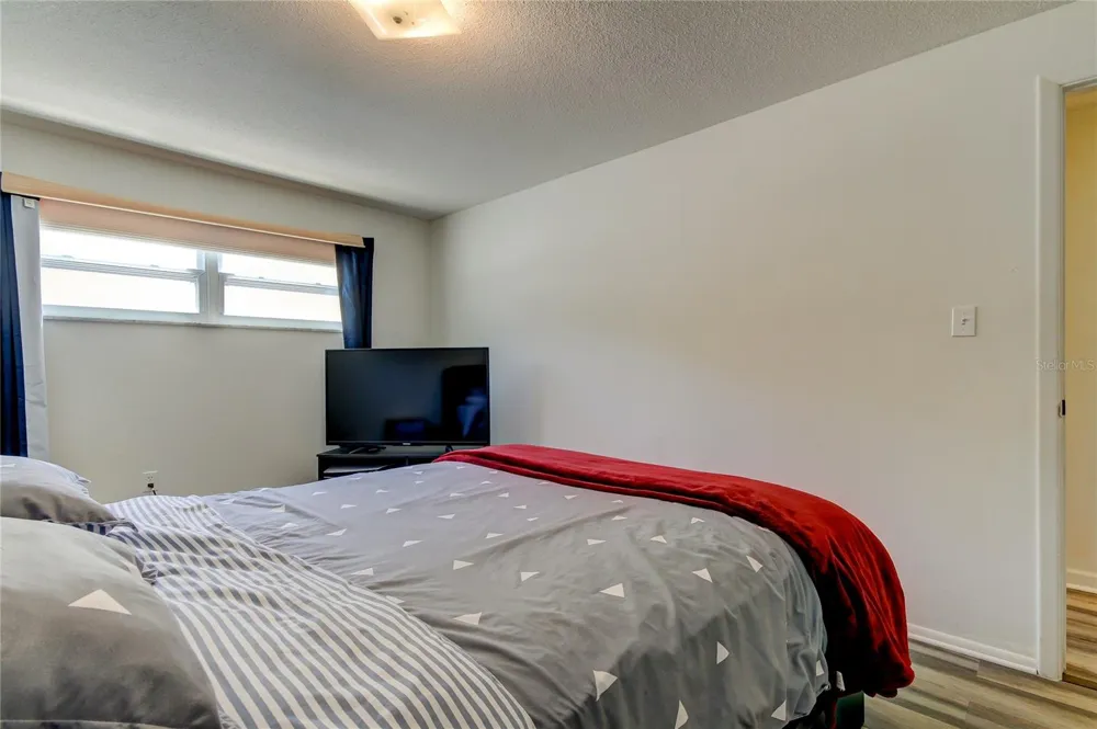 1846 ELMHURST DRIVE Clearwater, FL 33765