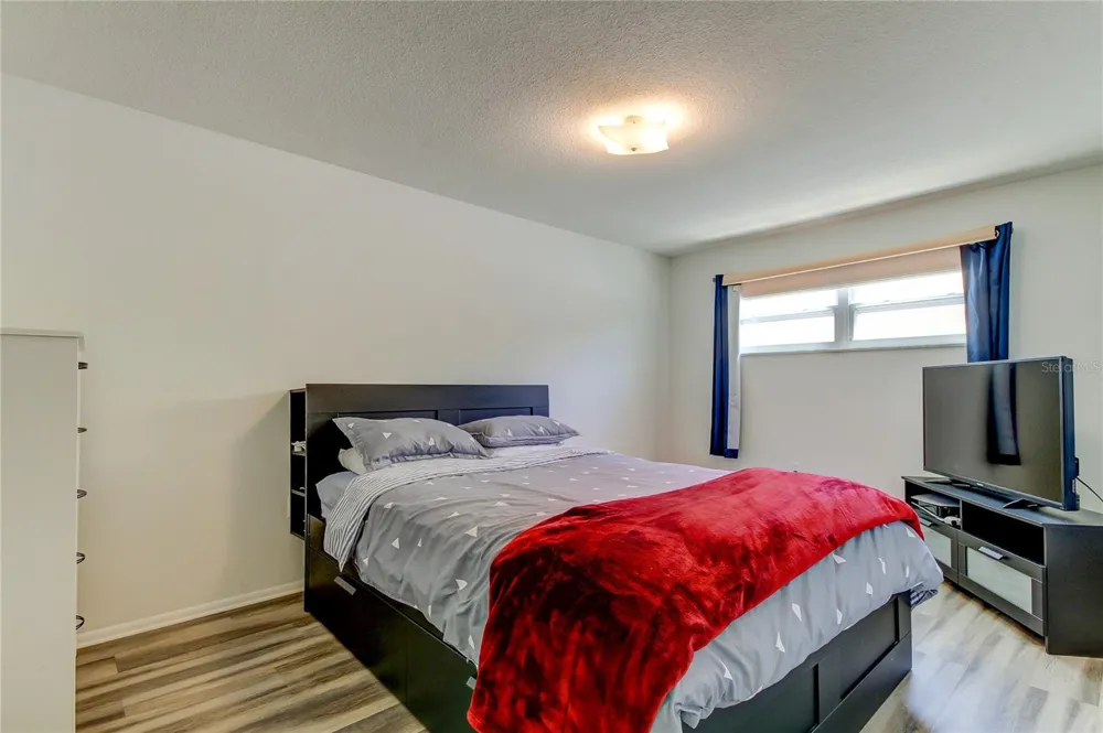 1846 ELMHURST DRIVE Clearwater, FL 33765