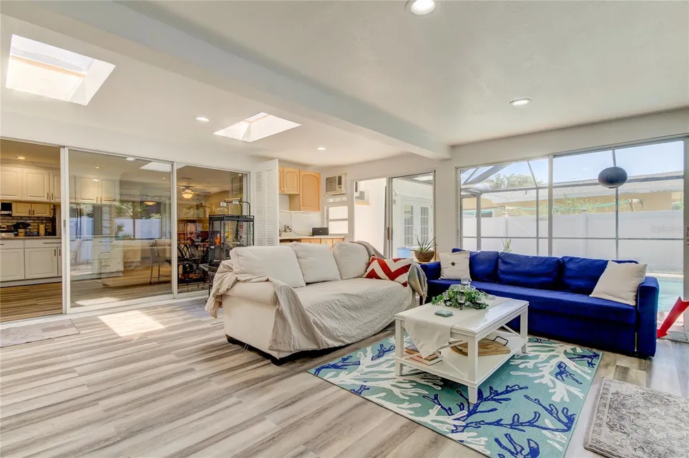 1846 ELMHURST DRIVE Clearwater, FL 33765