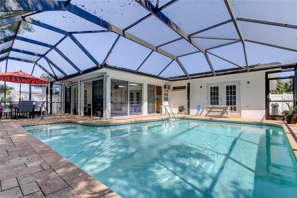 1846 ELMHURST DRIVE Clearwater, FL 33765