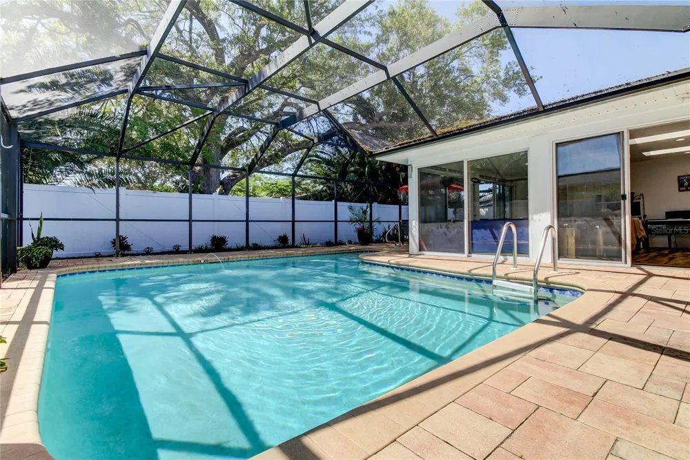 1846 ELMHURST DRIVE Clearwater, FL 33765