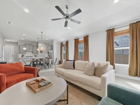 2216 Redwing Drive