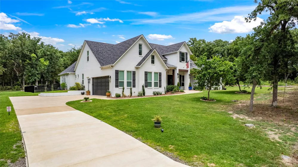 23316 FM 1995 Lindale, TX 75771