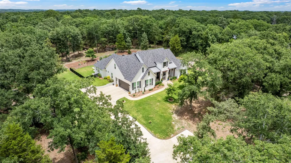 23316 FM 1995 Lindale, TX 75771