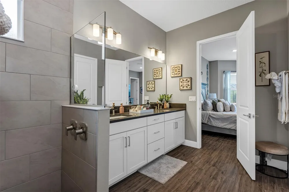 16136 VOLTERRA POINT Bella Collina, FL 34756