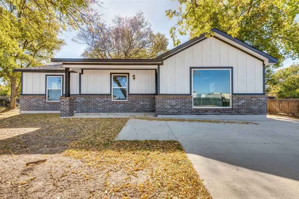 5728 Wilkes Drive Fort Worth, TX 76119