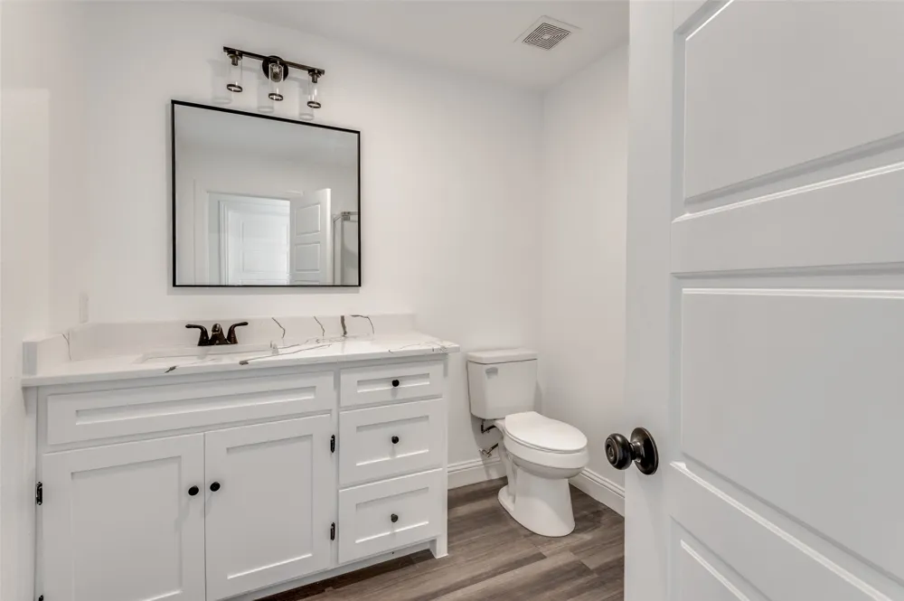 5728 Wilkes Drive Fort Worth, TX 76119