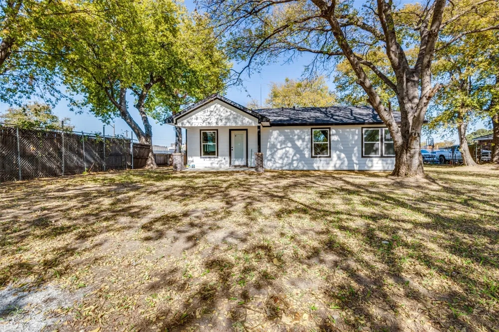 5728 Wilkes Drive Fort Worth, TX 76119