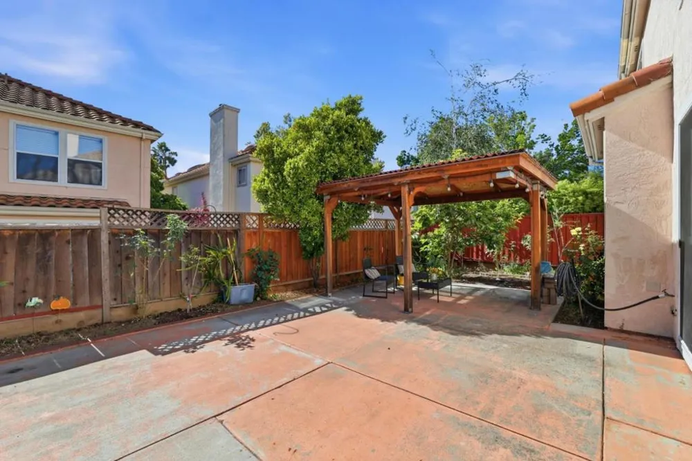 2965 Calle De Las Estrella San Jose, CA 95148