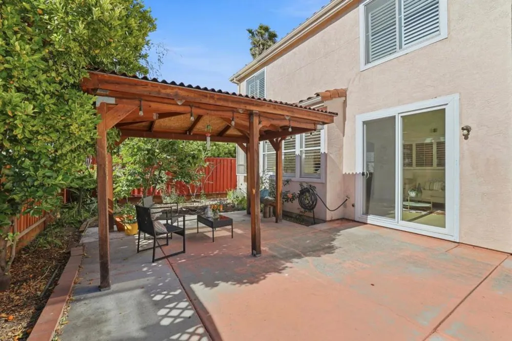 2965 Calle De Las Estrella San Jose, CA 95148