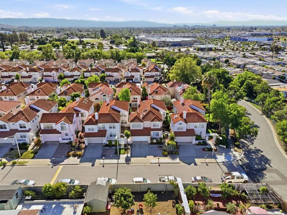 2965 Calle De Las Estrella San Jose, CA 95148