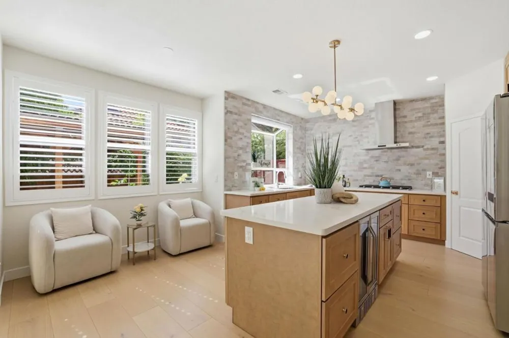 2965 Calle De Las Estrella San Jose, CA 95148