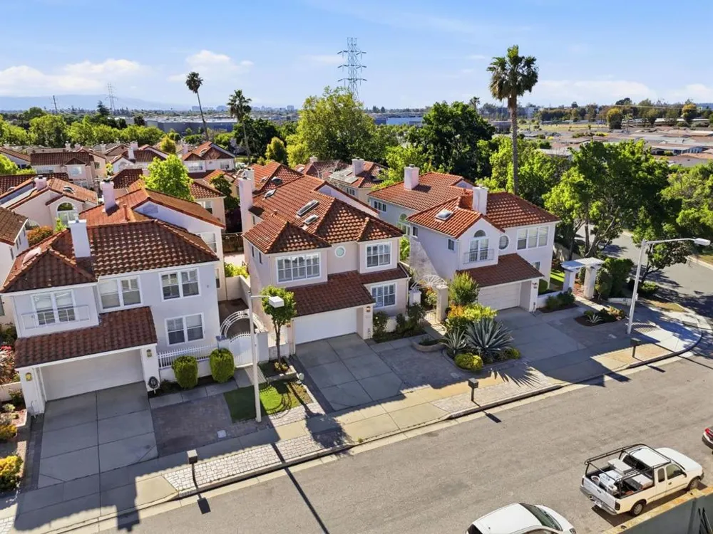 2965 Calle De Las Estrella San Jose, CA 95148