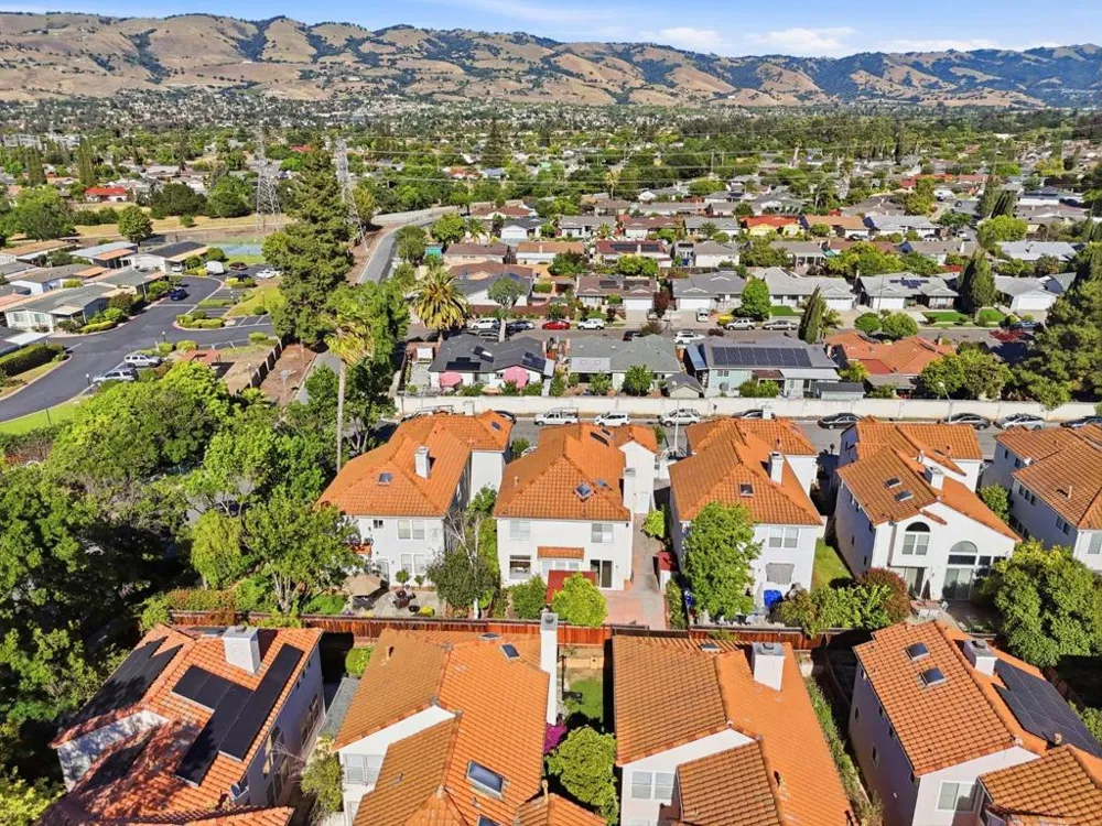 2965 Calle De Las Estrella San Jose, CA 95148