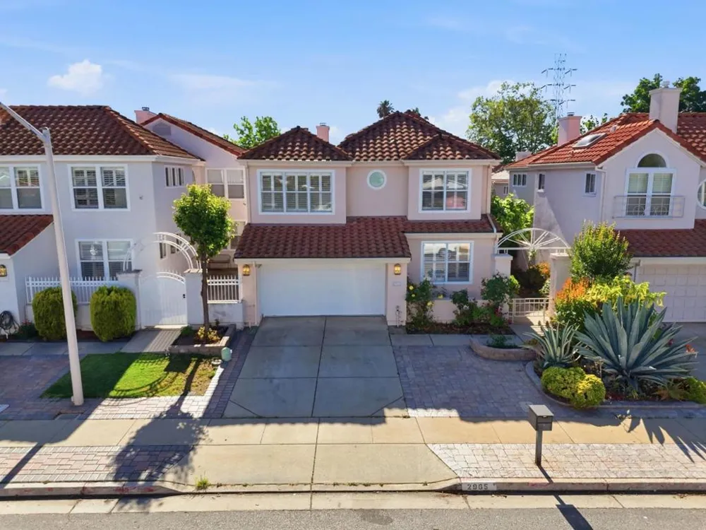 2965 Calle De Las Estrella San Jose, CA 95148