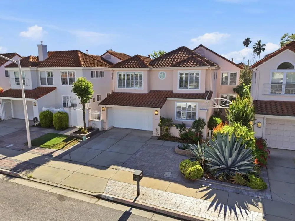 2965 Calle De Las Estrella San Jose, CA 95148