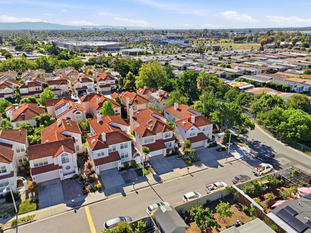 2965 Calle De Las Estrella San Jose, CA 95148