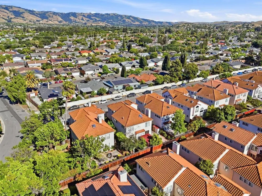 2965 Calle De Las Estrella San Jose, CA 95148