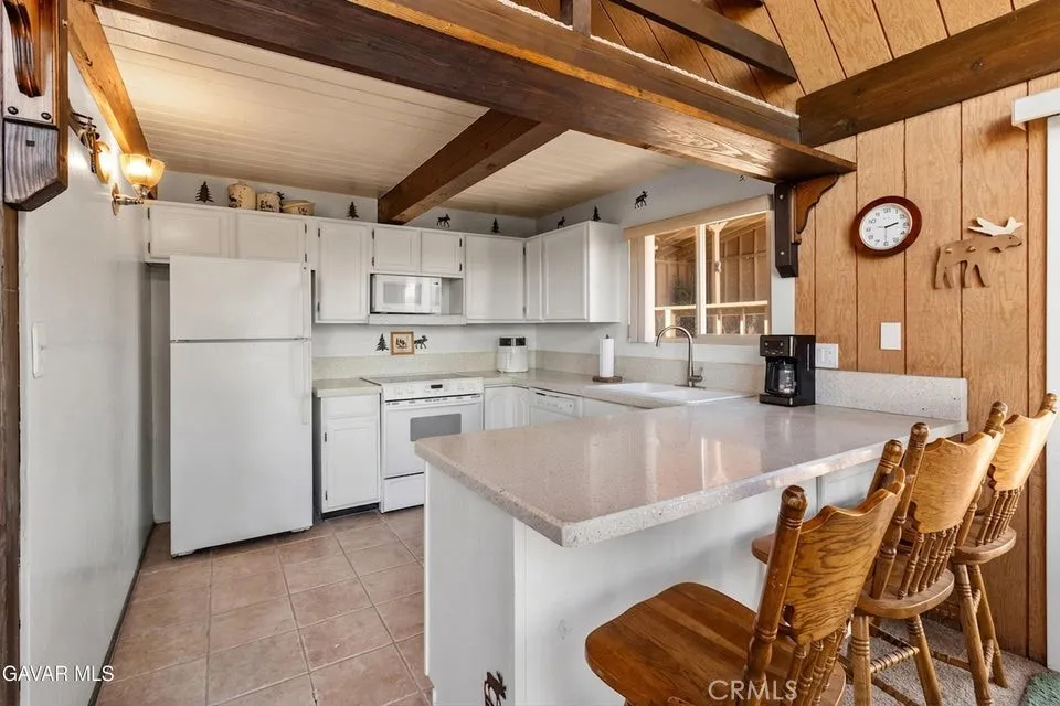 25631 High Rock Court Tehachapi, CA 93561