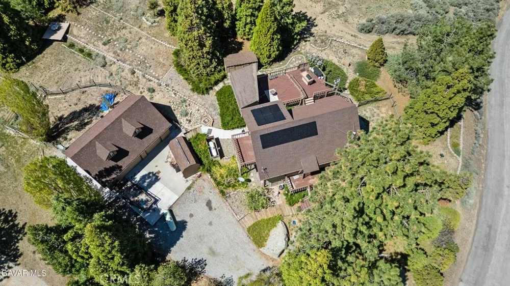 25631 High Rock Court Tehachapi, CA 93561