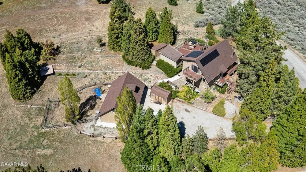 25631 High Rock Court Tehachapi, CA 93561