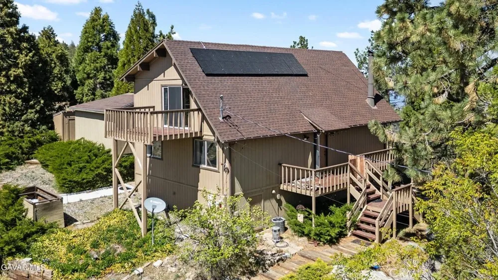 25631 High Rock Court Tehachapi, CA 93561