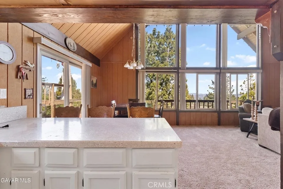 25631 High Rock Court Tehachapi, CA 93561