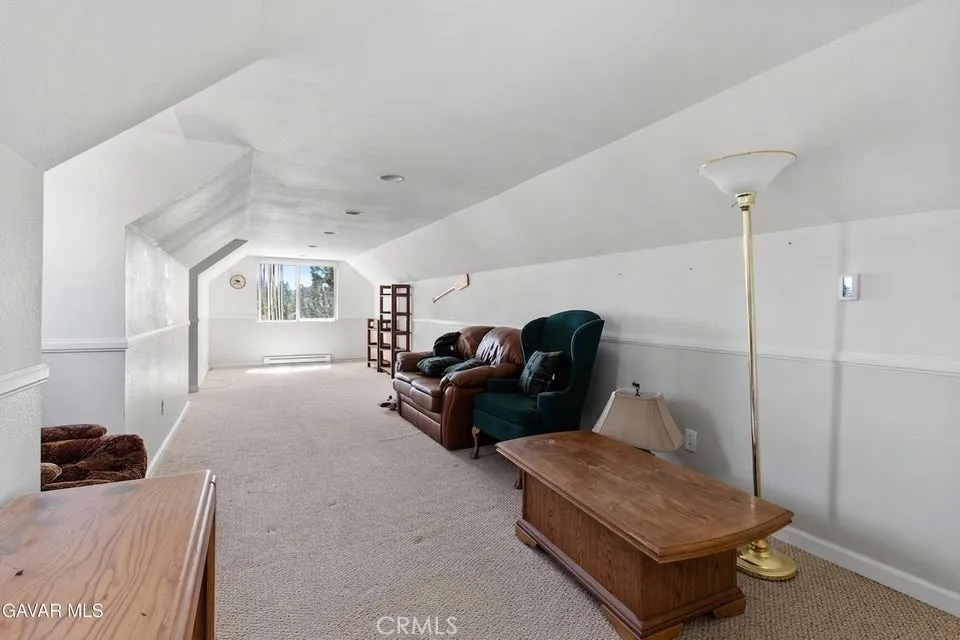 25631 High Rock Court Tehachapi, CA 93561
