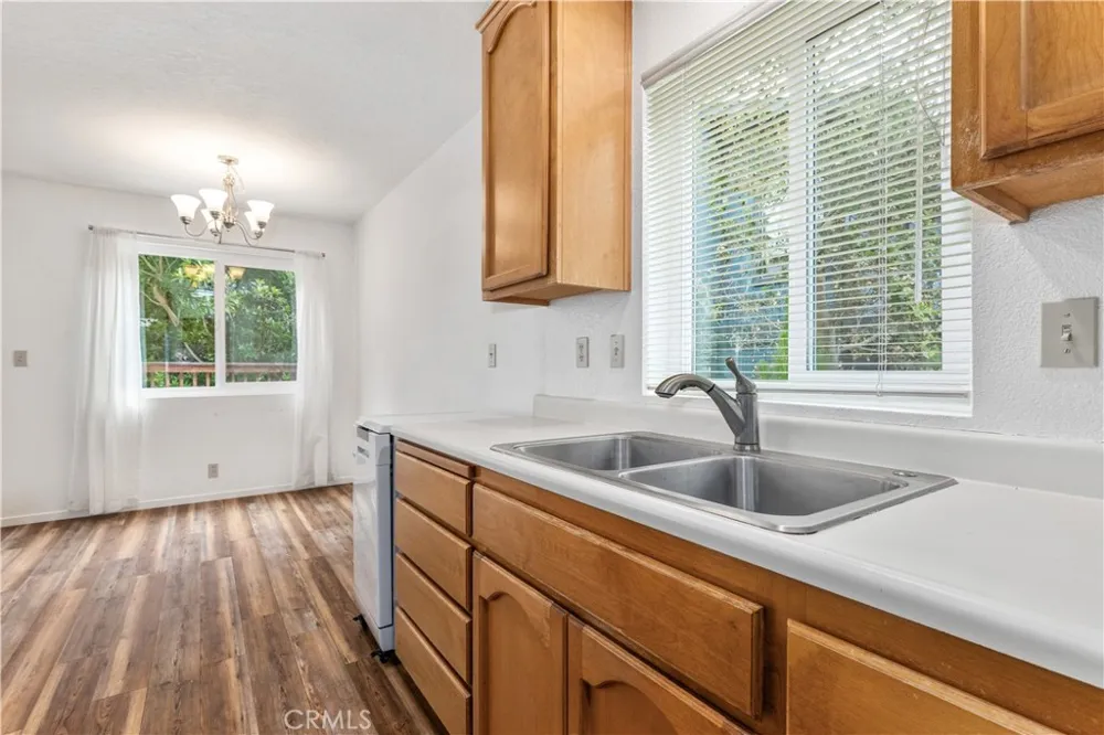 1580 Emerson Cambria, CA 93428