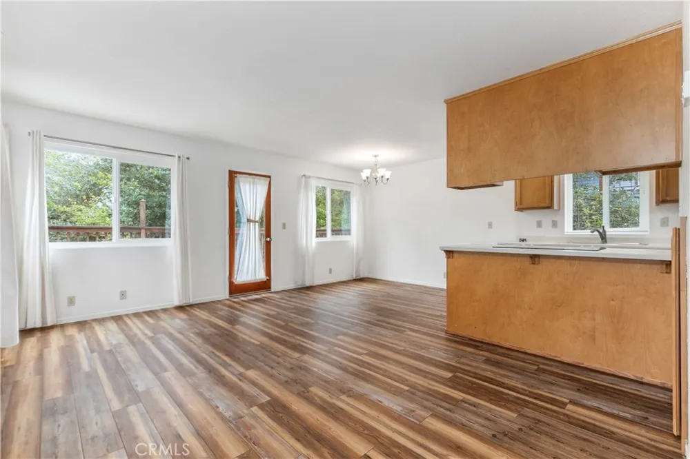 1580 Emerson Cambria, CA 93428