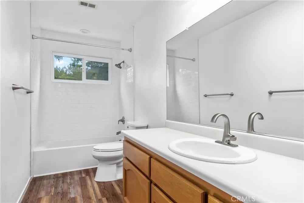 1580 Emerson Cambria, CA 93428