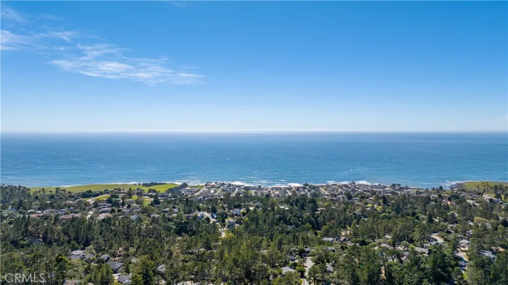 1580 Emerson Cambria, CA 93428