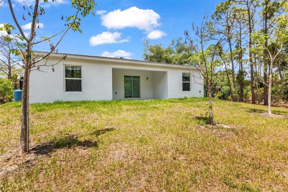 1040 SHERWIN STREET Port Charlotte, FL 33953