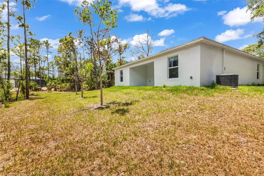 1040 SHERWIN STREET Port Charlotte, FL 33953