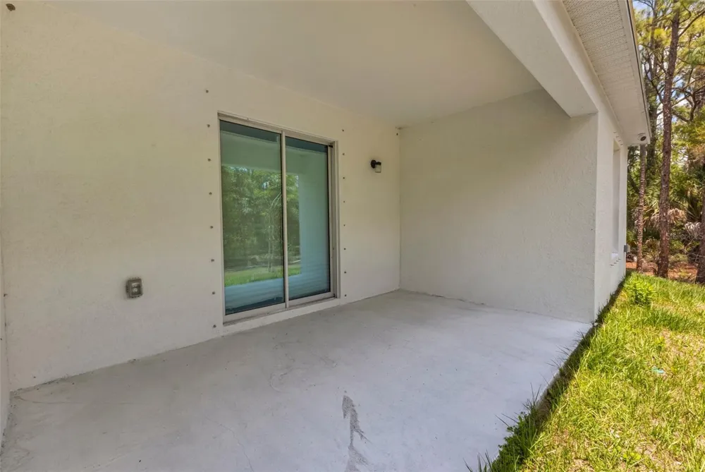 1040 SHERWIN STREET Port Charlotte, FL 33953